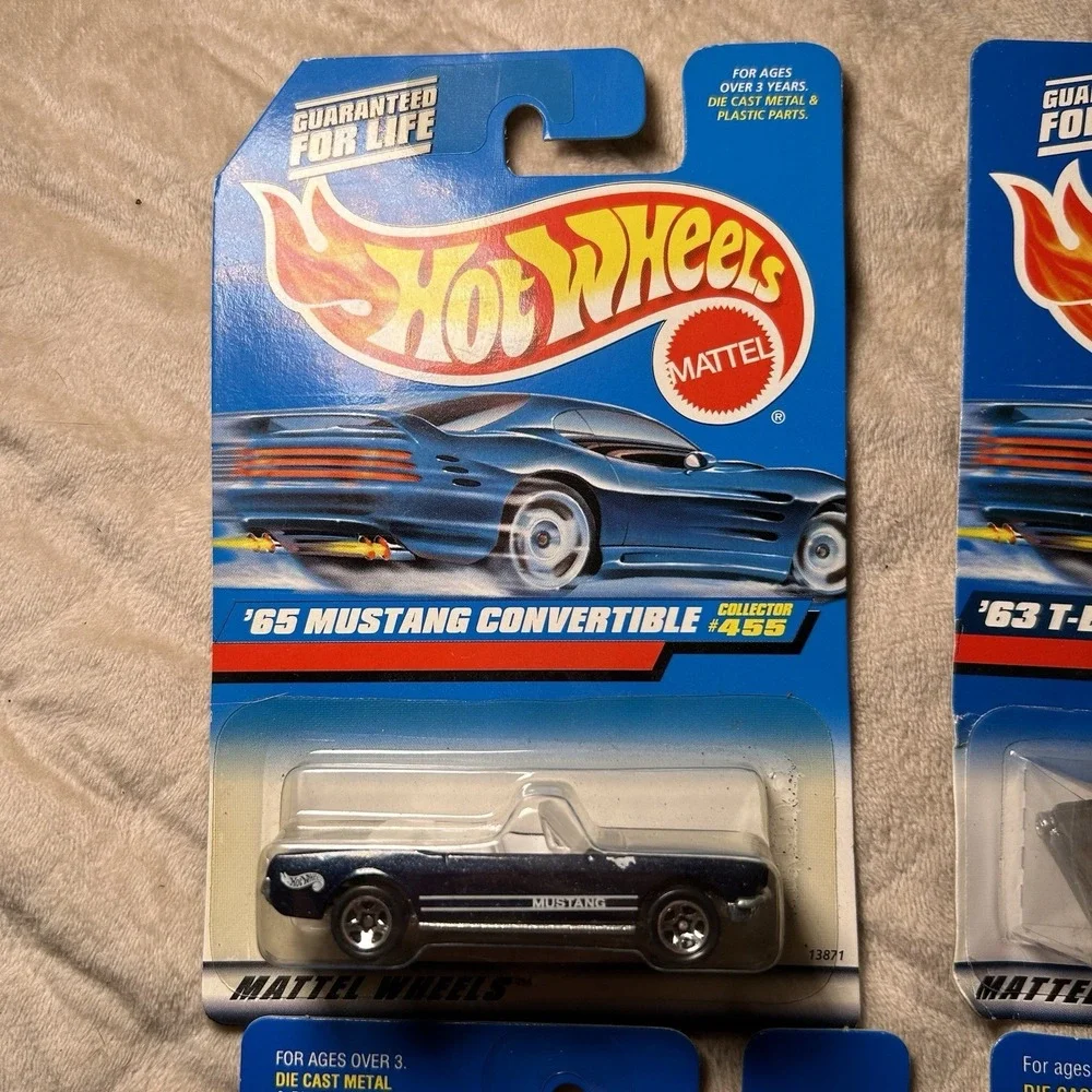 Hot Wheels Set Of 4 Cars 1:64 Diecast NIB #455 #130 #213 #266